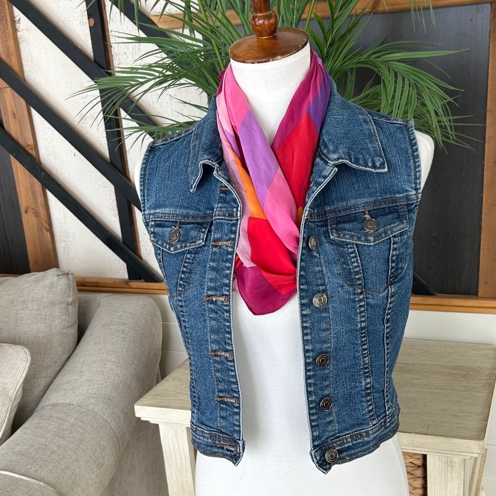 🥇 Vintage Chic Denim Architect Sleeveless Jean Vest size medium